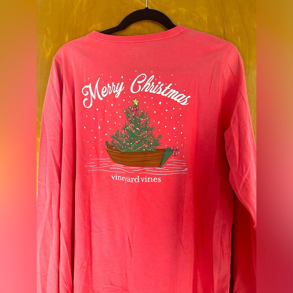 Holiday! Vineyard vines, Tree and boat, long sleeve tee, NWT, XL, jetty Red